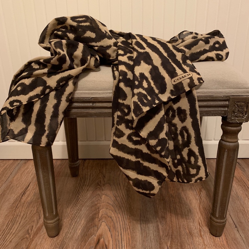 Coach scarf